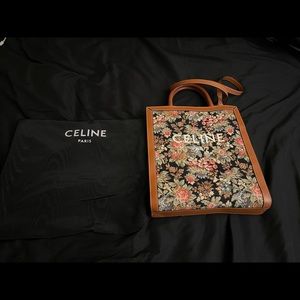 2020 Hand quilted Floral tote bag.